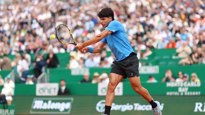 ألكاراز يحقق فوزاً سهلاً في مونتي كارلو للتنس