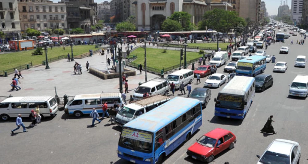 Egyptian Minister Encourages Mini Bus Use for Cost Reduction