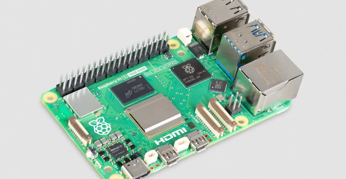 زيادة أسعار Raspberry Pi 5 بسبب نقص الذاكرة