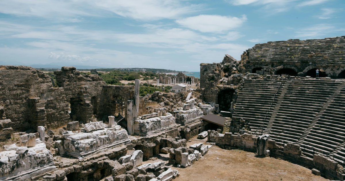 Einsturz im Stadion von Lima: Tote und Verletzte