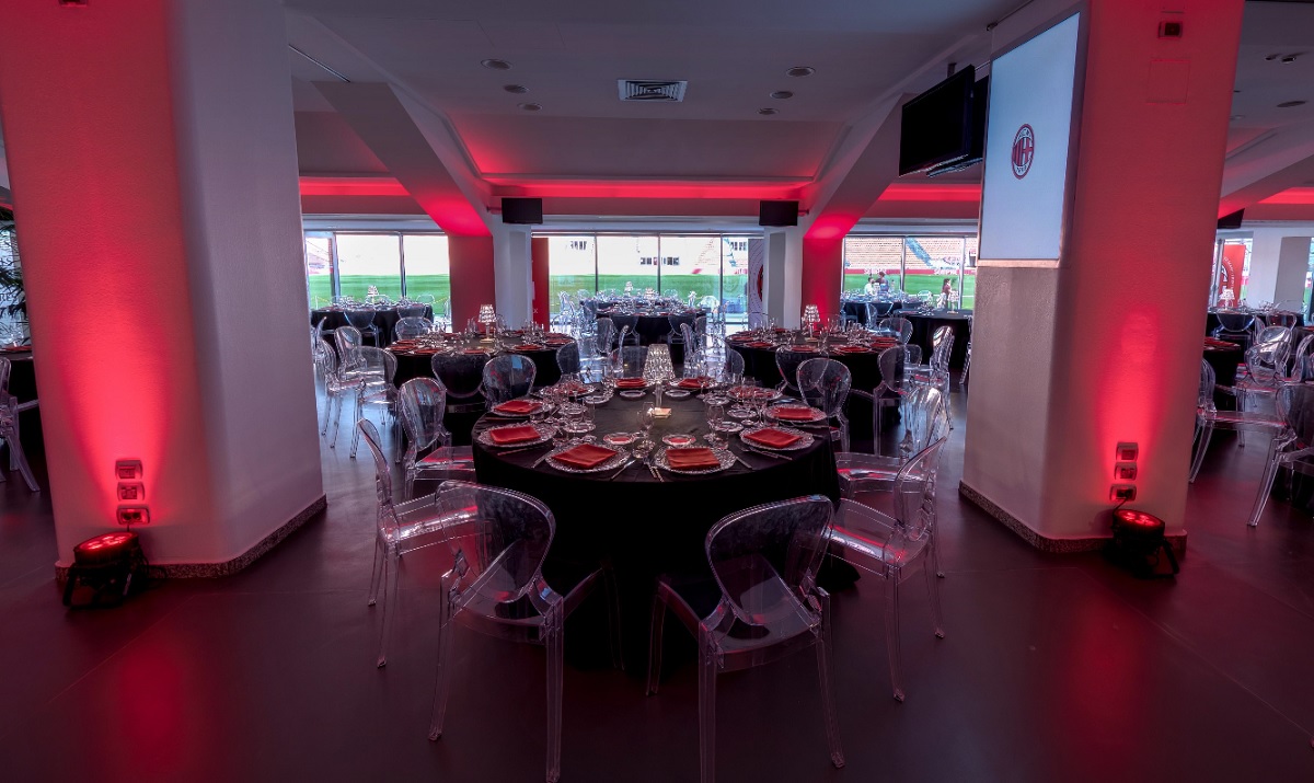 تعادل ميلان ويوفنتوس يعزز المنافسة في الدوري الإيطالي