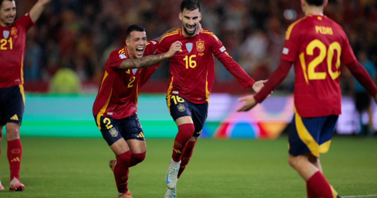 Espagne triomphe 3-0 contre la Serbie en amical