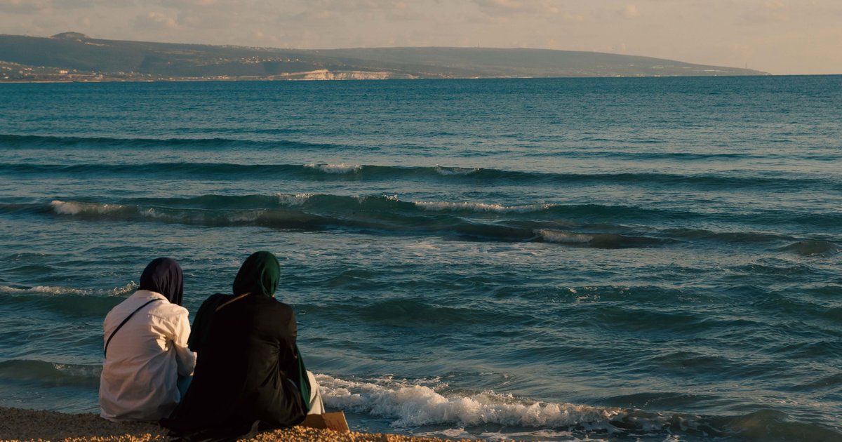 لبنانيون يشعرون بال abandon من الدولة وسط التهديدات الإسرائيلية