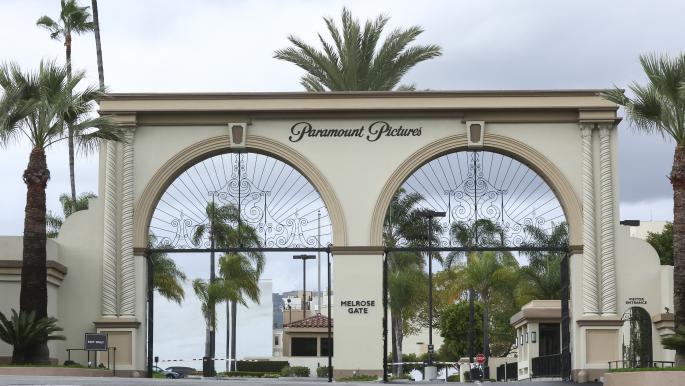 باراماونت تجمع 24 مليار دولار من صناديق خليجية