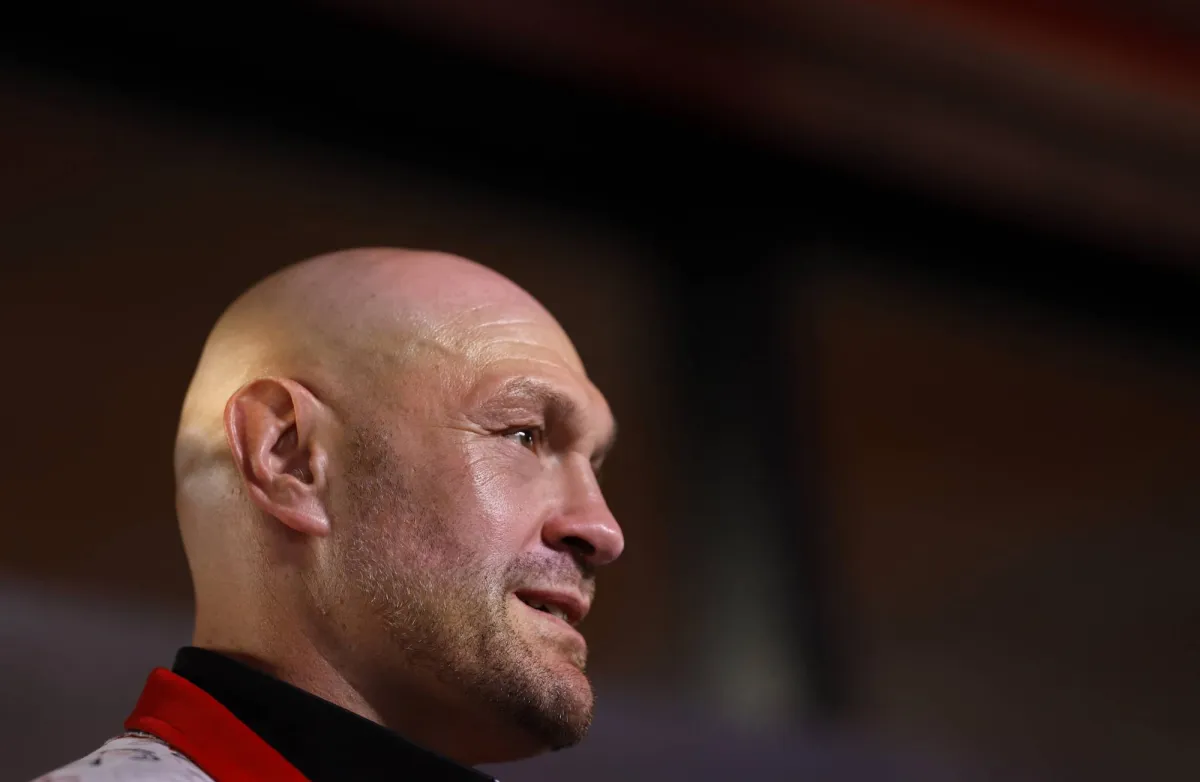 فيوري يتطلع لمواجهة جوشوا في نزال تاريخي