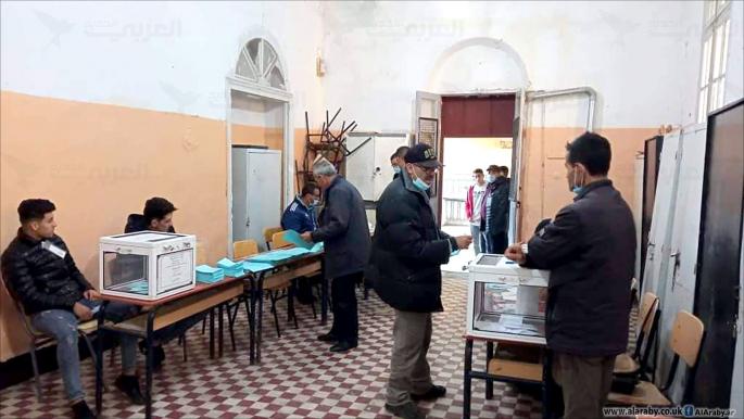 الانتخابات الجزائرية: آثار الفساد على المرشحين