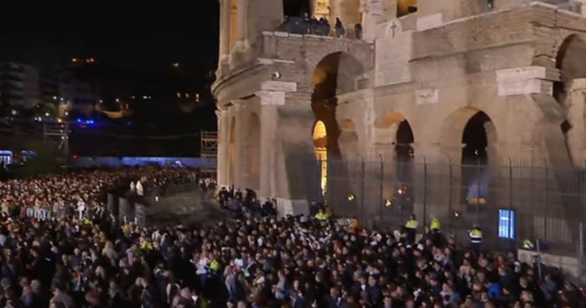 Pope Leads Stations of the Cross at the Colosseum