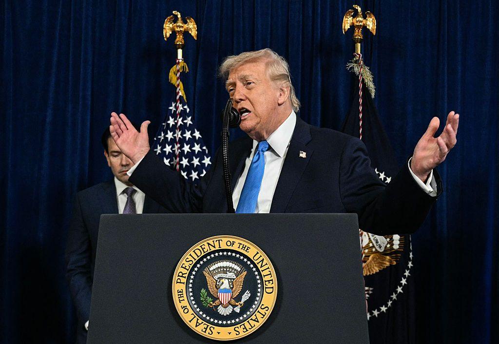 Trump's Credibility Erodes: Impact on American Politics