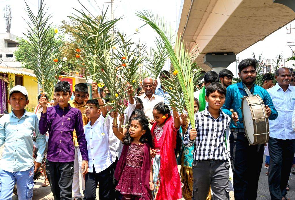 Feiern des "Palmsonntag" in Ägypten stärkt soziale Bindungen