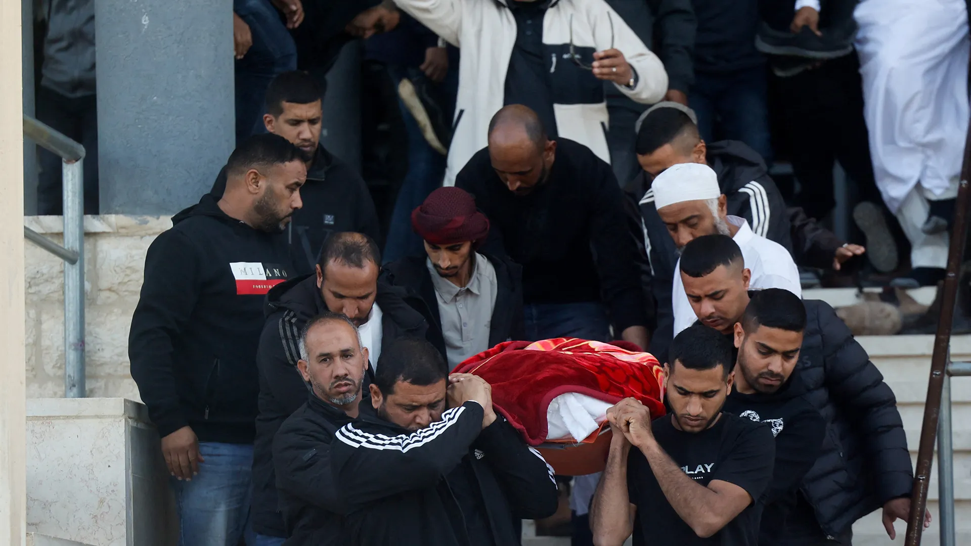 تصاعد العنف في شوارع إسرائيل وغياب الحلول الفعالة