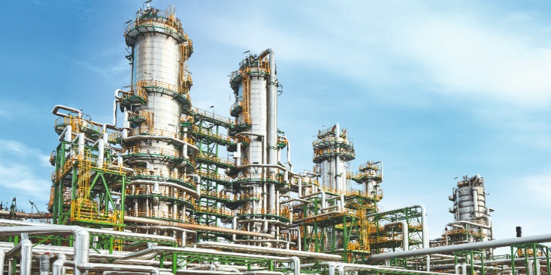 Rosneft Reports 73% Profit Drop in 2025