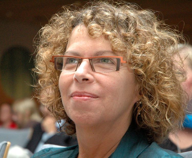 فوائد الموسيقى على مرضى الزهايمر وباركنسون