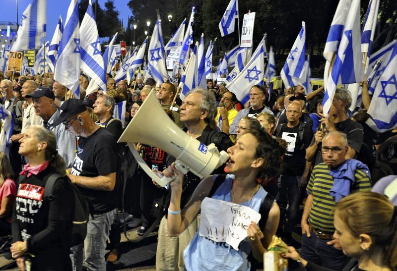 Netanyahu's Internal Crises and Their Impact on Israel