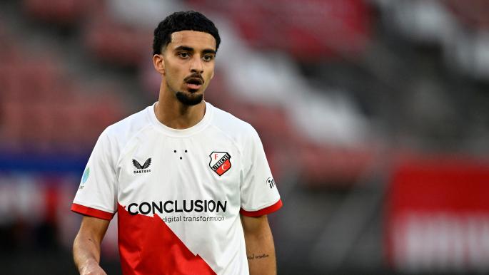 زيدان إقبال يتألق مع أوتريخت ويستعد لكأس العالم