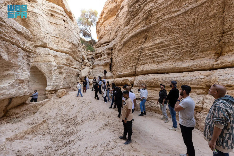 موسم العُرُمة يتصدر السياحة البيئية