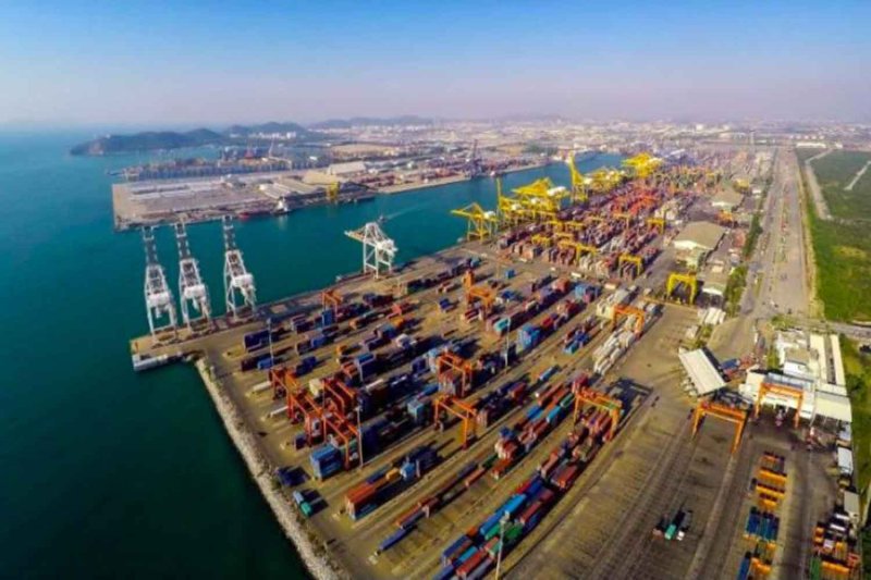 مشروع الجسر البري في تايلاند لتعزيز التجارة العالمية