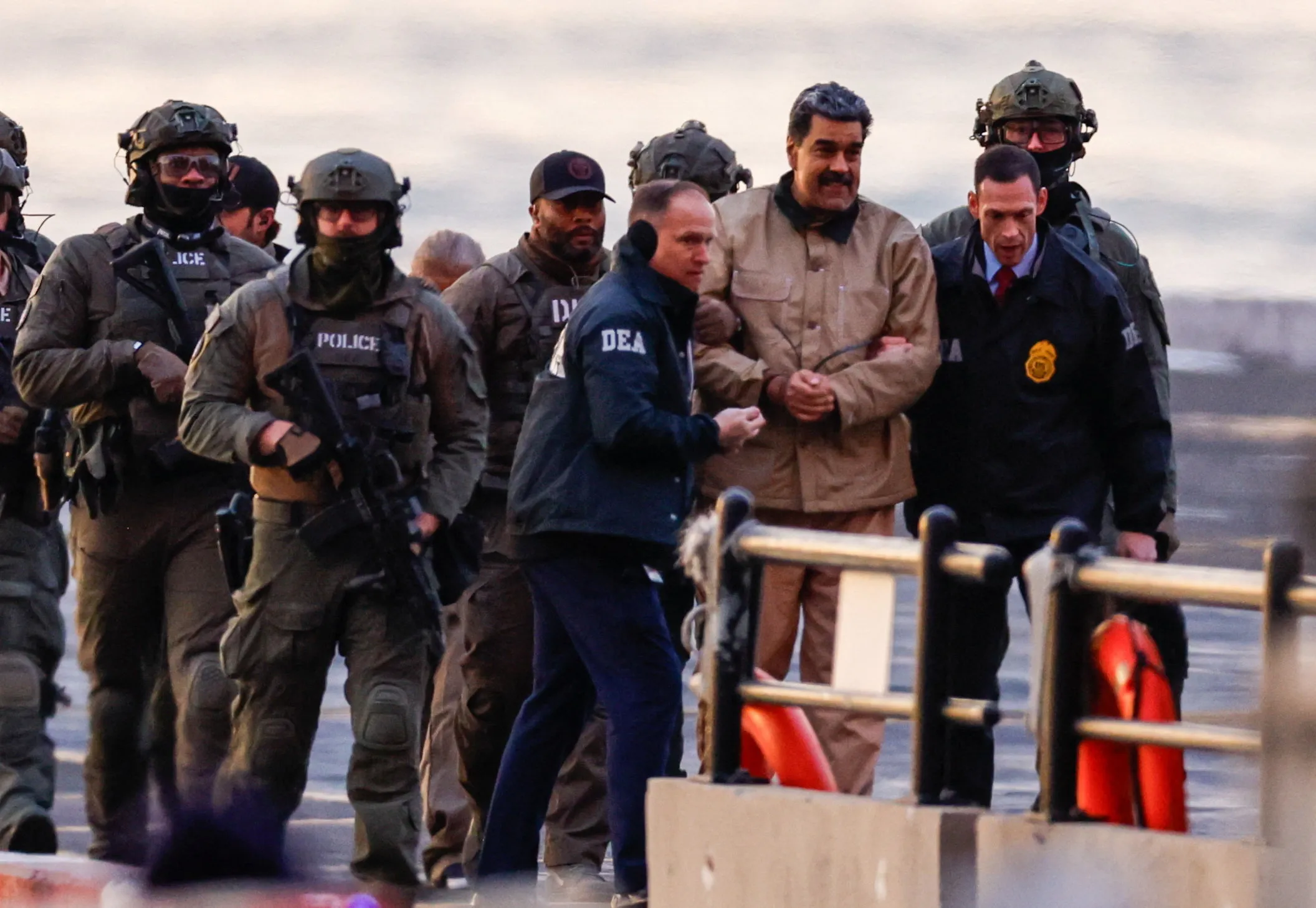 فنزويلا ومدافع مادورو: قضية قانونية معقدة