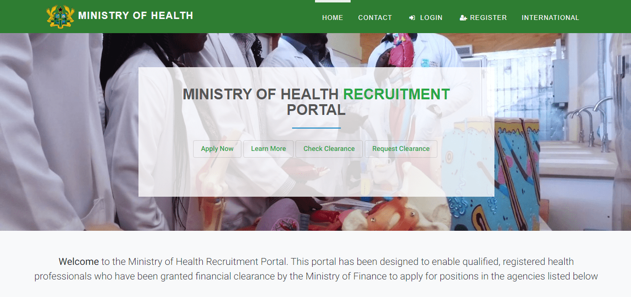 أمين عام نقابة الأطباء يشيد بجهود وزارة الصحة