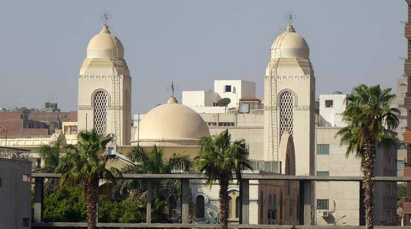 إغلاق محلات تجارية في أسيوط بسبب عدم الالتزام بمواعيد الغلق