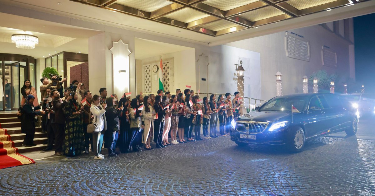 لحظات وطنية بين رئيس إندونيسيا وطلاب مدرسة سيلاكات