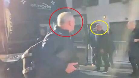 غوارديولا ومشجع أرسنال: لحظة مثيرة خارج ويمبلي