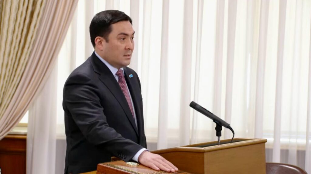 US Allows Kazakhstan to Transit Russian Oil to China