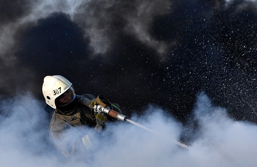 Brand im Kuwait International Airport nach Drohnenangriff