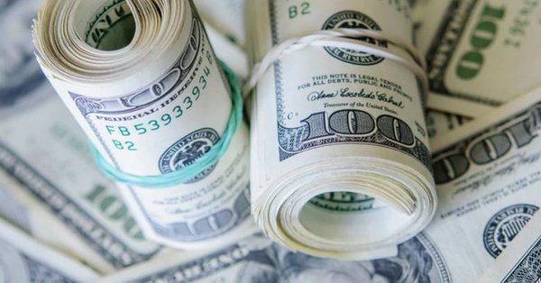 Dollar Rises Amid Escalating Gulf Tensions