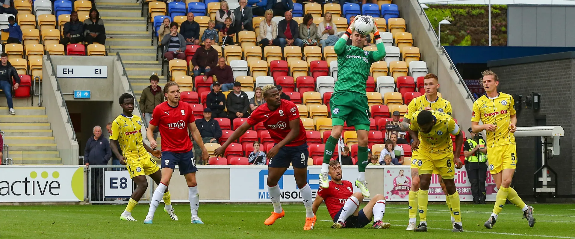 يورك سيتي وروتشديل: مباراة جنونية في دوري الدرجة الخامسة