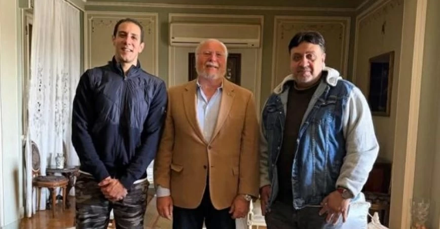 Visite du roi Ahmed Fouad II au domicile d'Abdel Halim Hafez