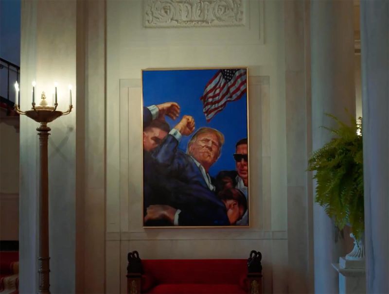 ترمب يستغل حادث اختراق للترويج لقاعة احتفالات جديدة