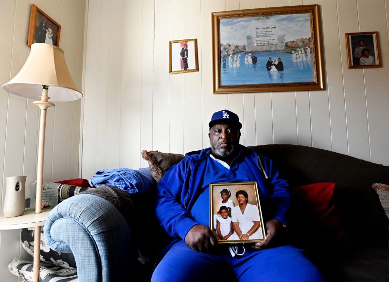 Morte da esposa de Shahat Mabrouk durante 'Ali Clay'