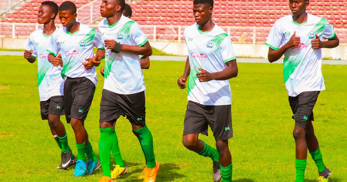 Verwandeln Sie den jordanischen Fußball in eine Industrie