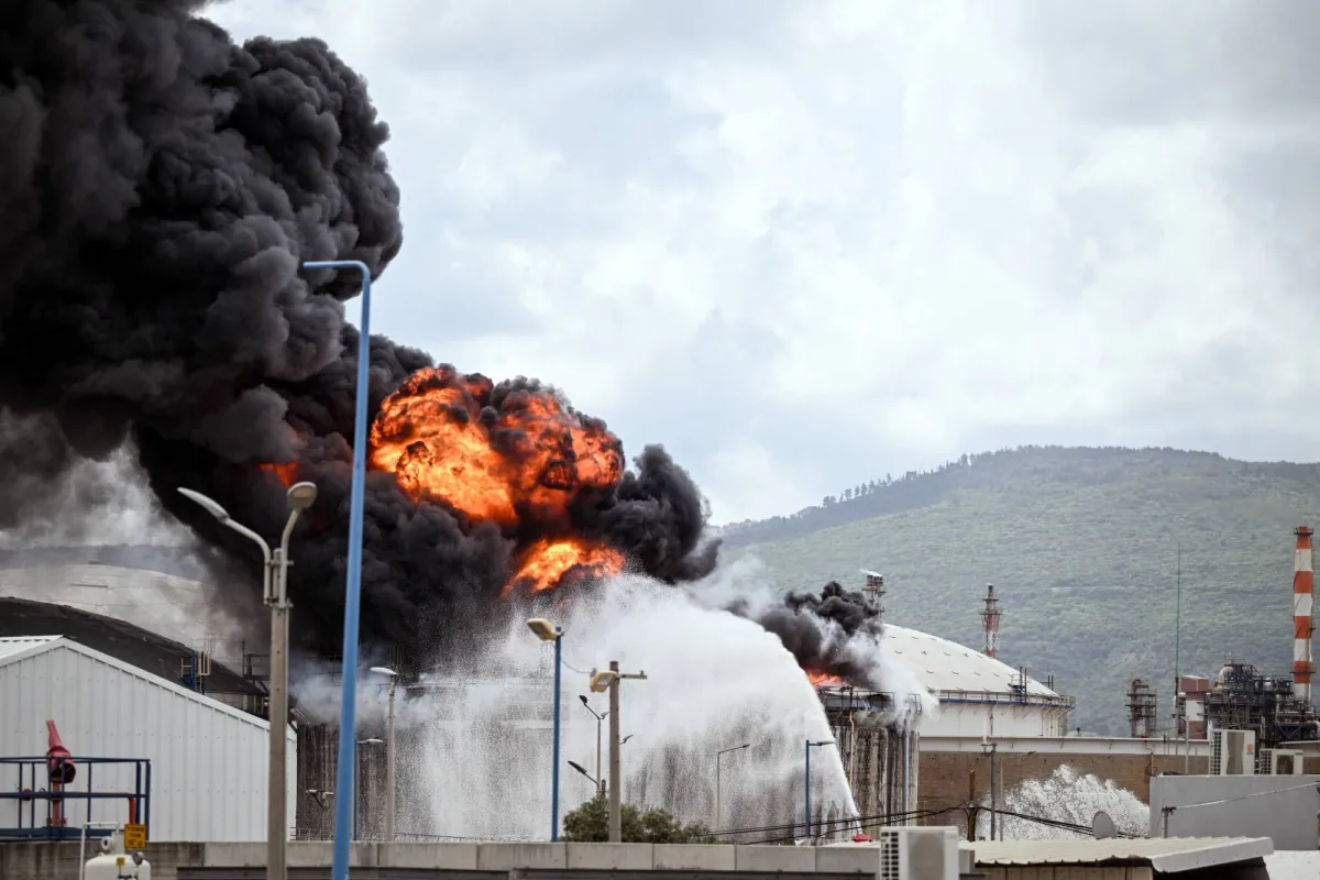 Trump menace l'Iran de détruire l'île de Kharg