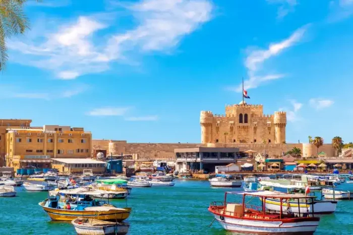 تكريم الأمهات المثاليات في المنيا واستعدادات الطقس السيئ