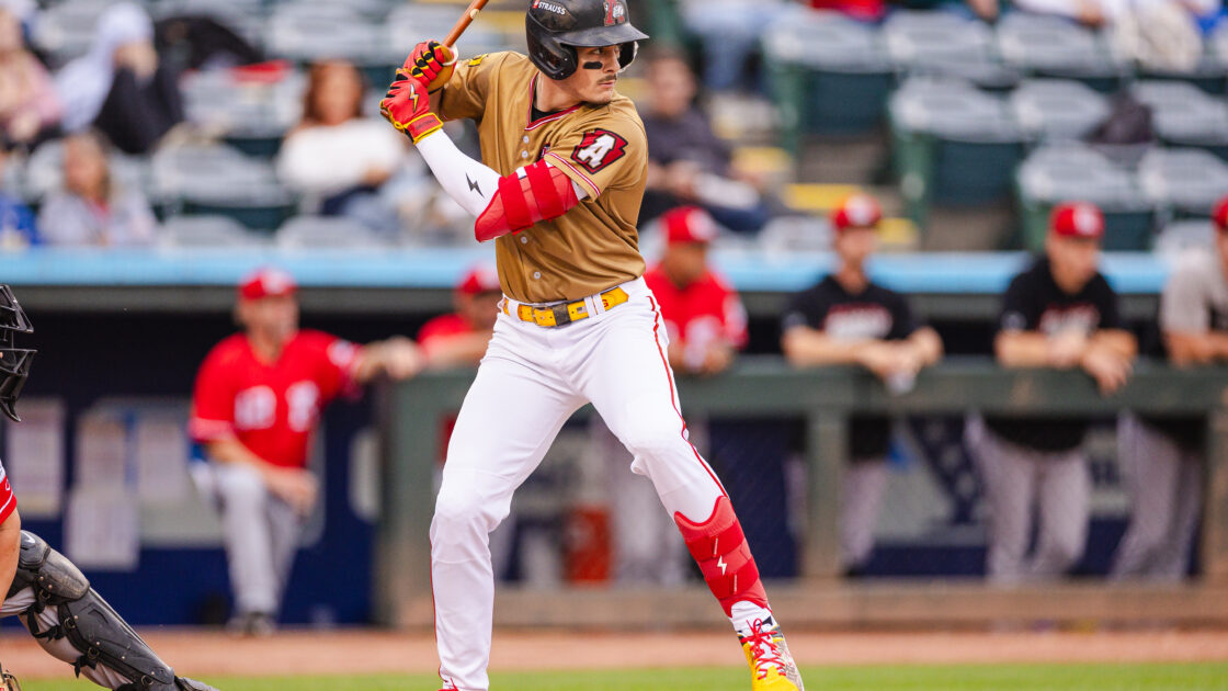 توقيع بايرتس مع كوينور غريفين بعقد ضخم