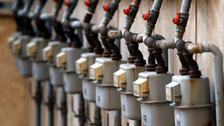 أزمة أسعار الطاقة في أوروبا وتأثير مضيق هرمز