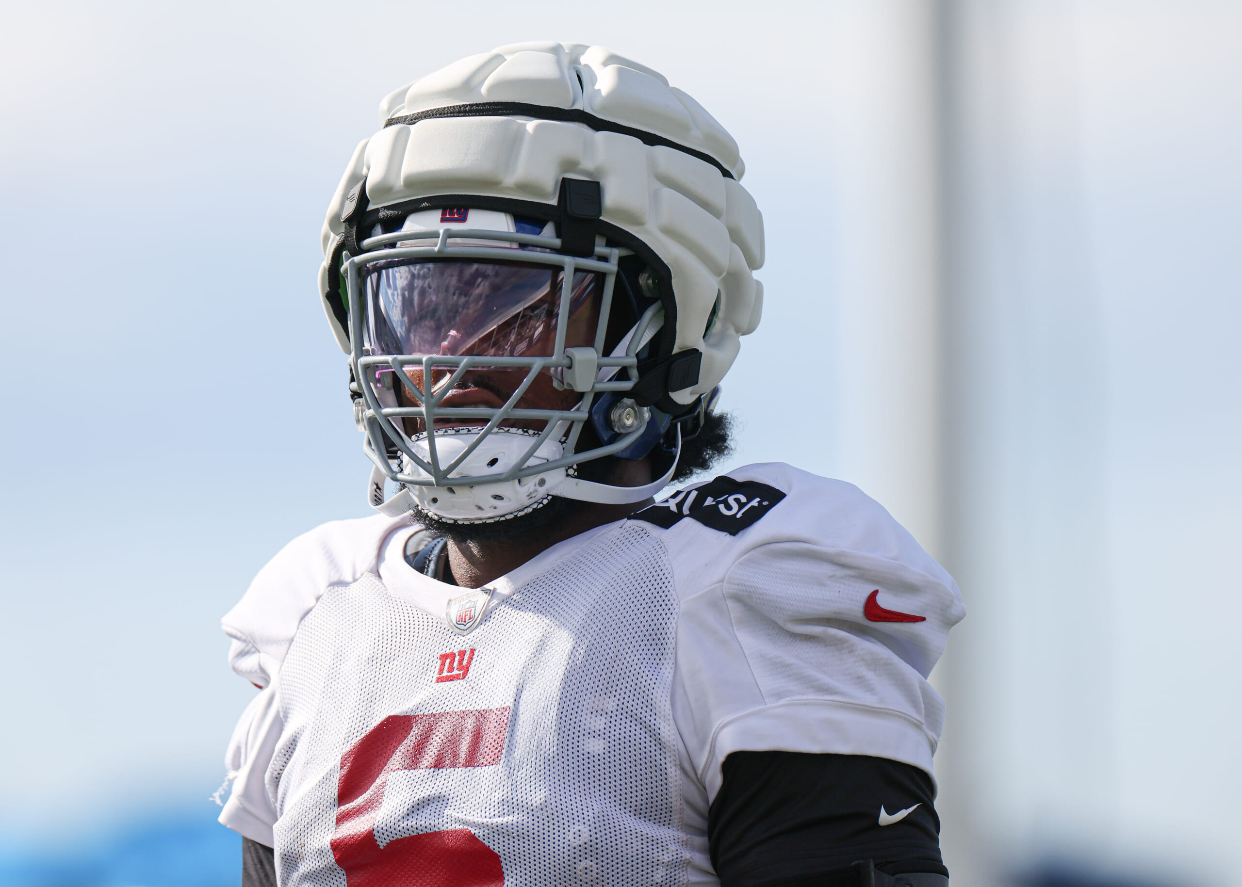 غياب لورانس عن تدريبات نيويورك جاينتس وتأثيره