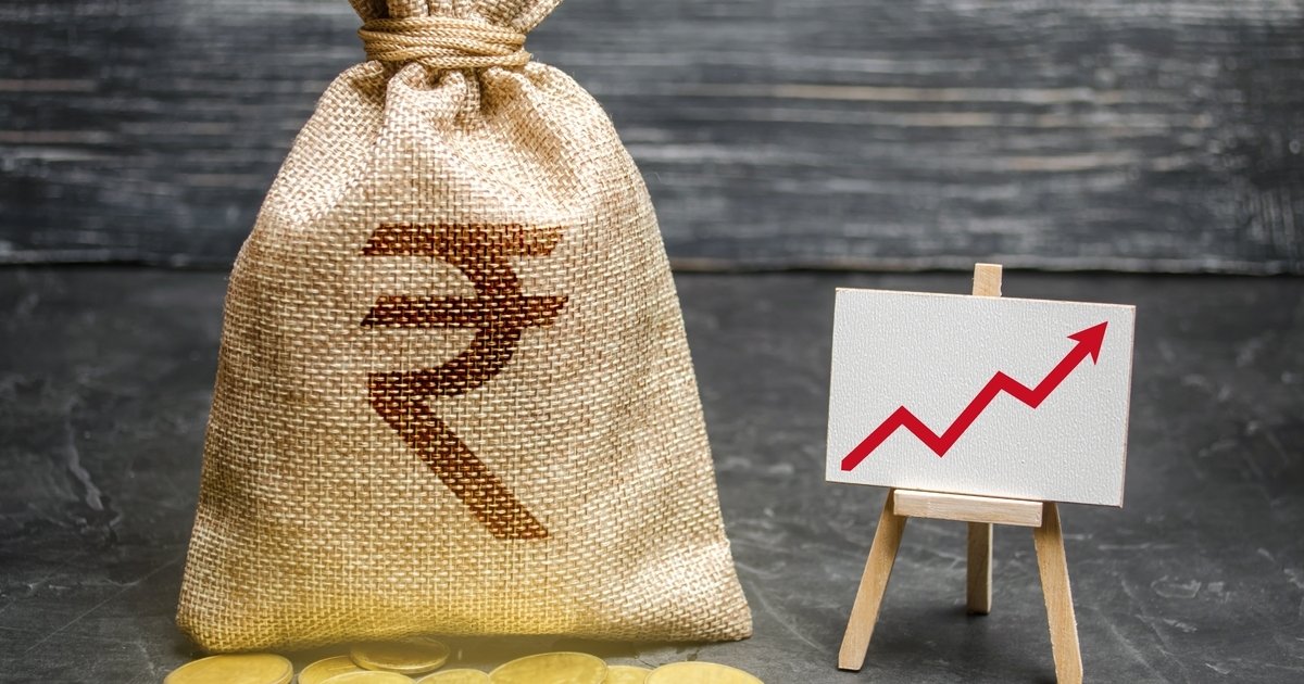Support for Indian Rupee: Central Bank Efforts and Impact