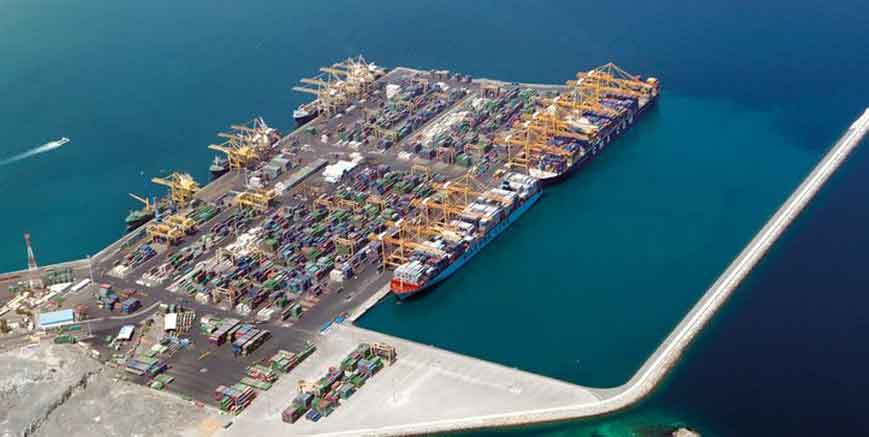 Angriff auf den Hafen von Khor Fakkan in Schardscha