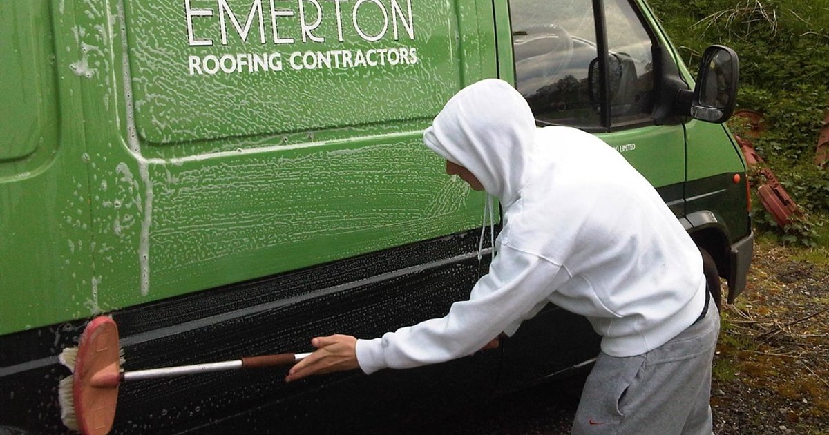 رفض مشروع قانون الإدارة المحلية لعدم تمثيل المرأة والشباب