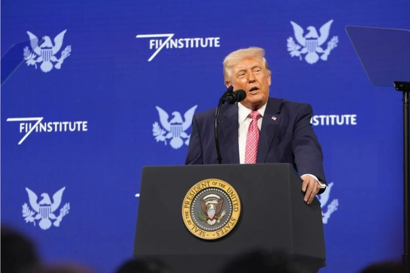 Trump loue Mohammed Ben Salmane et renforce les liens