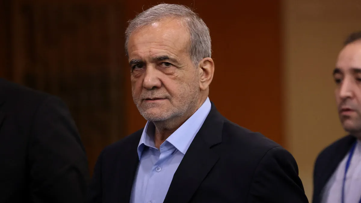 غضب إيراني بعد تغريدة بزشكيان حول التضحية