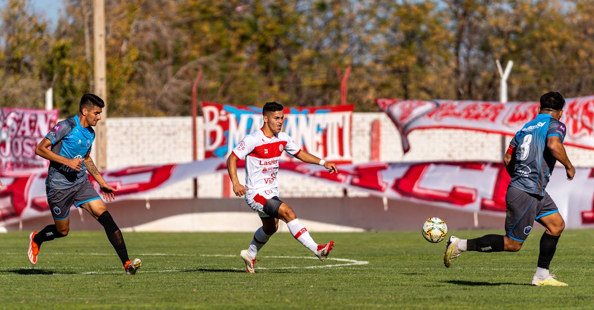 ثلاثية بيراميدز تُسقط الأهلي في مباراة مثيرة