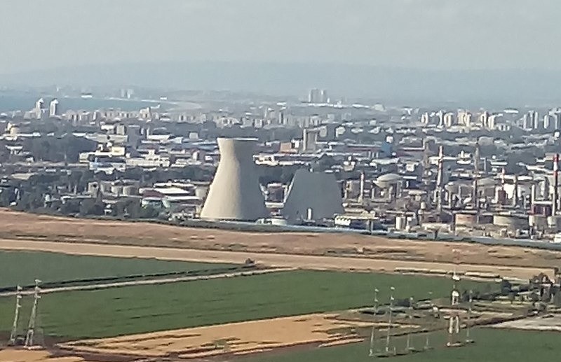 Attaque de missile iranien sur une raffinerie à Haïfa