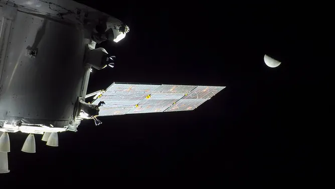 Orion spacecraft sets record distance in space exploration