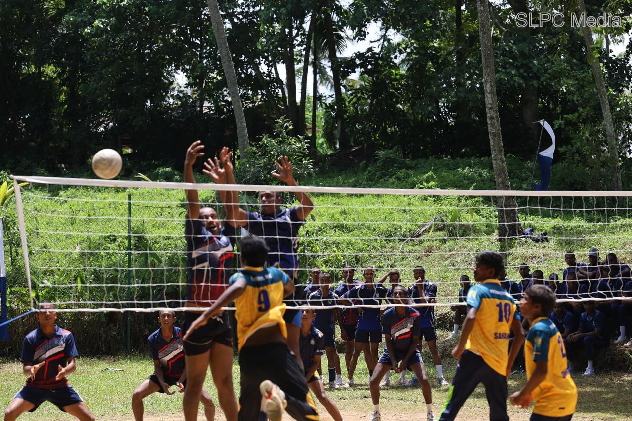 فوز GPPI الساحق في دوري الكرة الطائرة