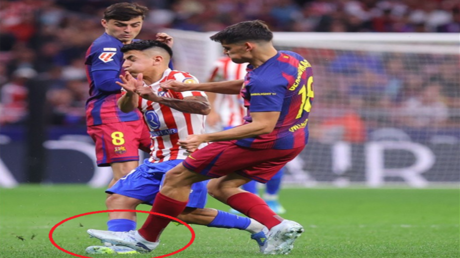 Kontroversen über die rote Karte von Gerard Martin