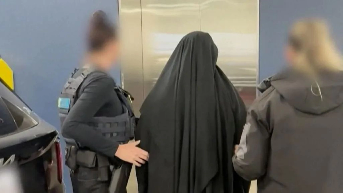 L'Australie accuse une femme liée à Daech après son retour