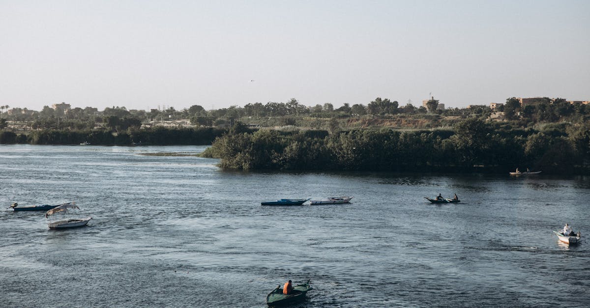 Governor inspects new Nile Corniche for urban development